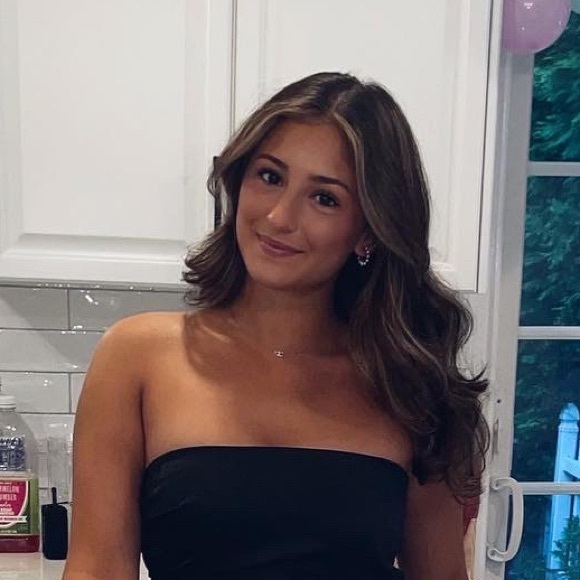 Poshmark profile picture for @flipping
